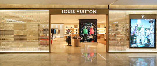 현대백화점 무역센터점의 루이 비통 매장 전경. <현대백화점 제공>